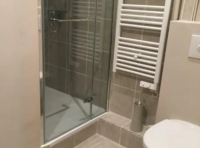 Studio Tour Eiffel Et Champs-elysees Daire