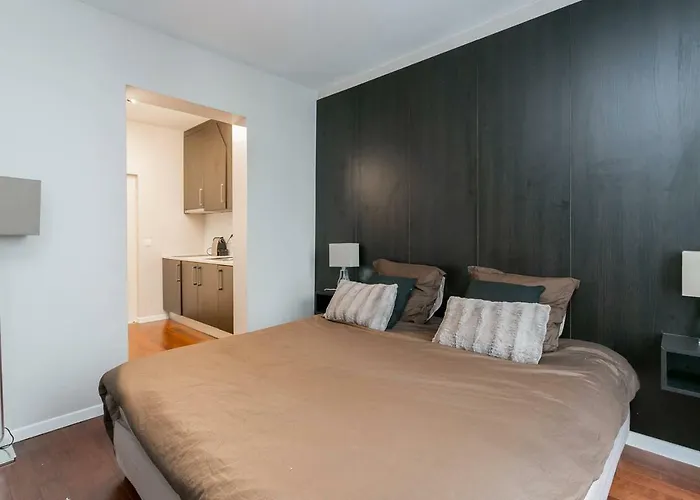 Apartman Studio Tour Eiffel Et Champs-elysees Párizs
